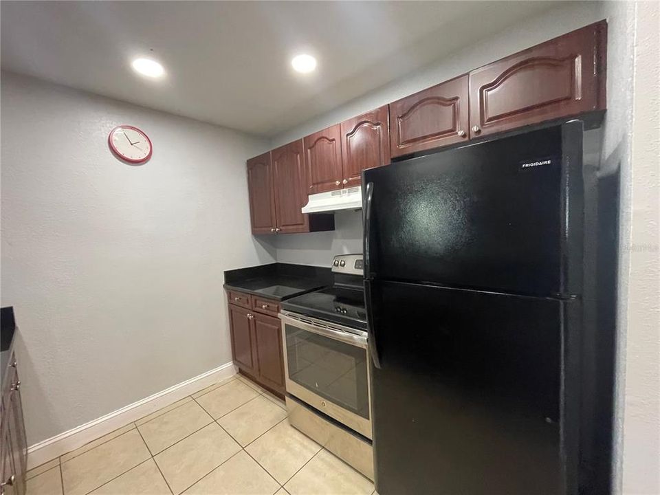 For Sale: $340,000 (4 beds, 2 baths, 1492 Square Feet)