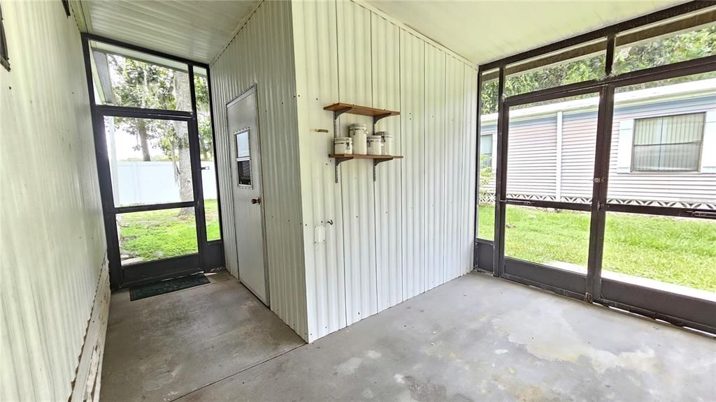 Golf Cart Parking, Laundry Room & Access to Yard