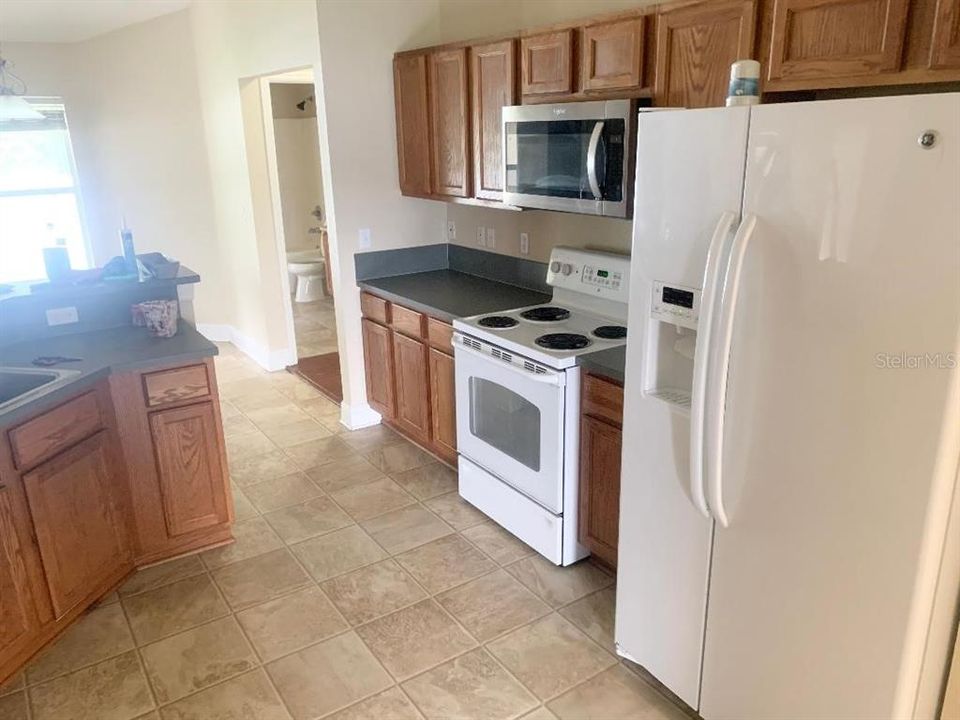 For Rent: $2,200 (4 beds, 2 baths, 2320 Square Feet)