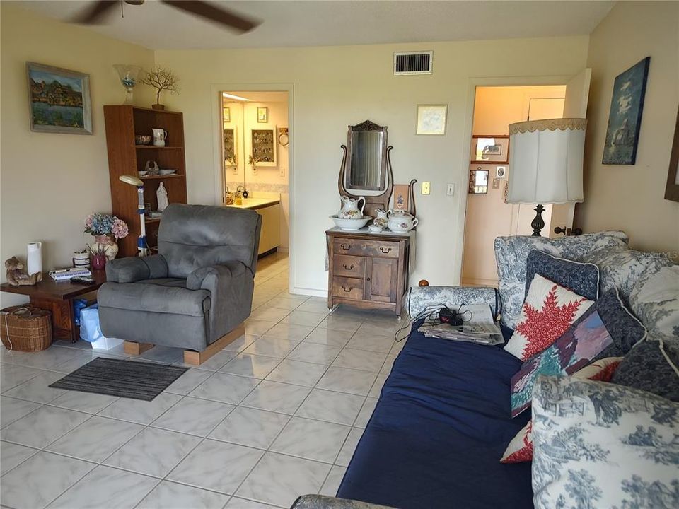 Primary BR 1st floor or can be a family room