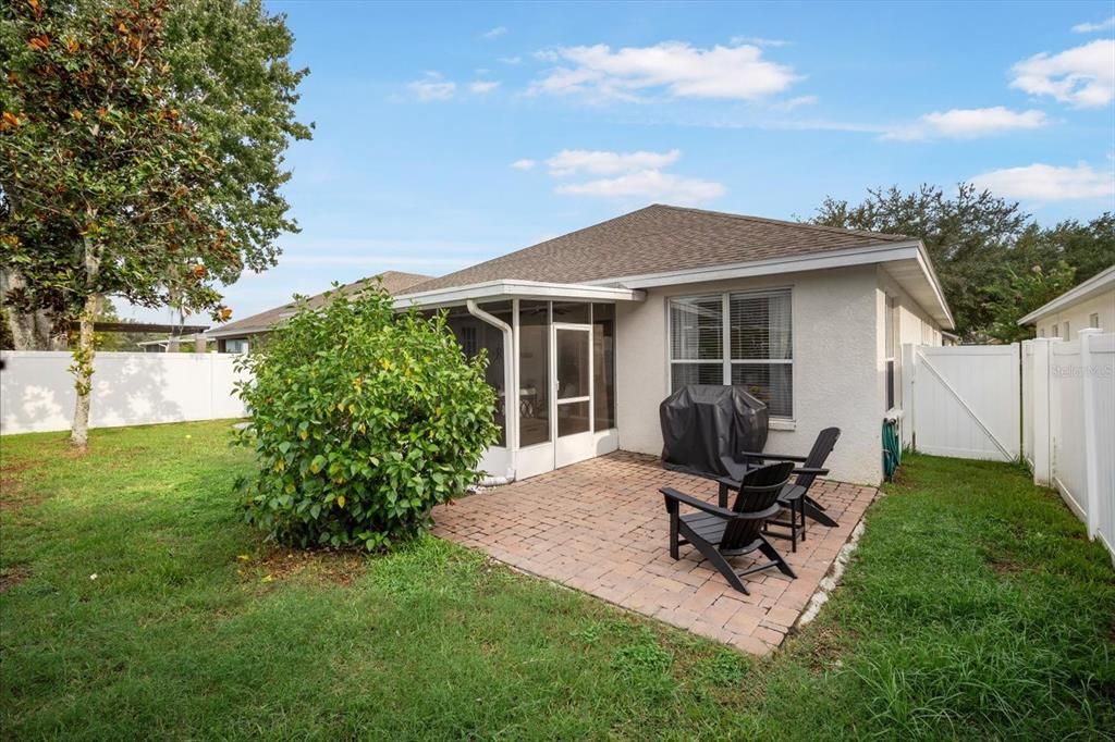 Active With Contract: $539,000 (4 beds, 2 baths, 2130 Square Feet)