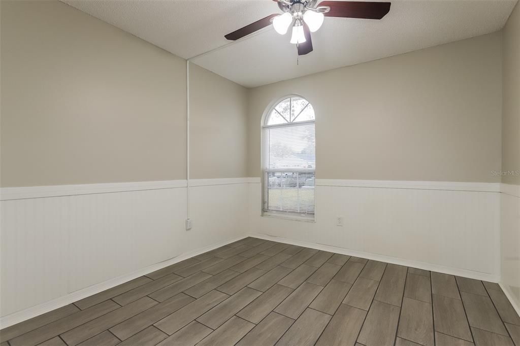 Active With Contract: $2,405 (3 beds, 2 baths, 2082 Square Feet)