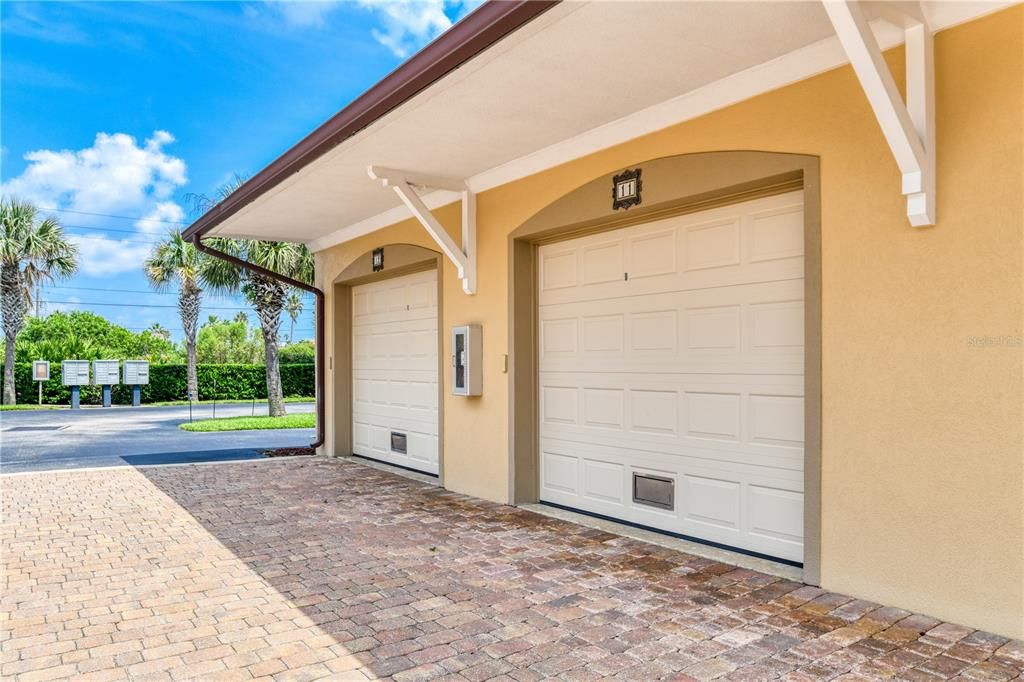 For Sale: $975,000 (3 beds, 2 baths, 2292 Square Feet)