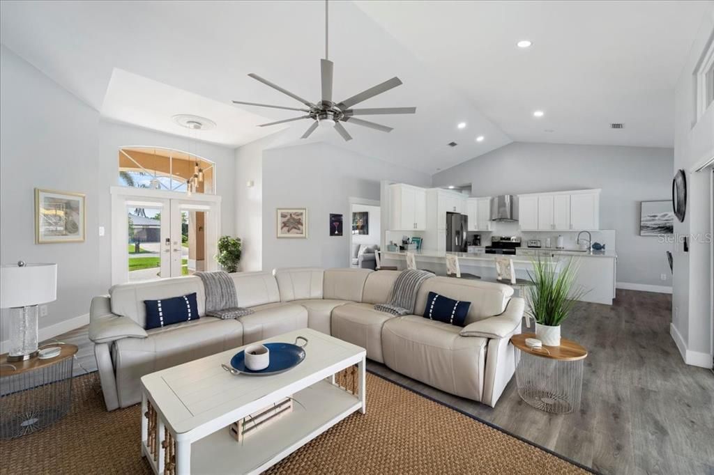 Active With Contract: $1,000,000 (4 beds, 2 baths, 2134 Square Feet)