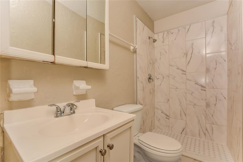 For Rent: $1,595 (3 beds, 2 baths, 1150 Square Feet)