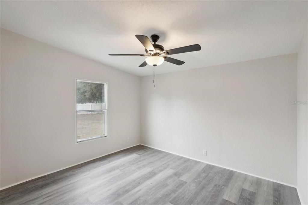 For Sale: $260,000 (3 beds, 2 baths, 1188 Square Feet)