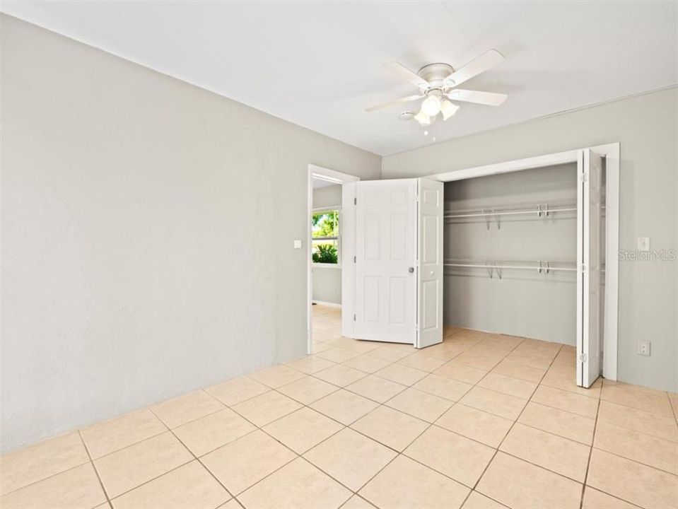 Active With Contract: $325,000 (3 beds, 1 baths, 1110 Square Feet)