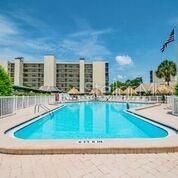 Active With Contract: $249,900 (3 beds, 2 baths, 1345 Square Feet)