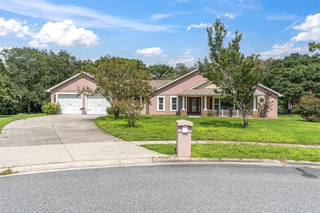 For Sale: $430,000 (3 beds, 2 baths, 1975 Square Feet)