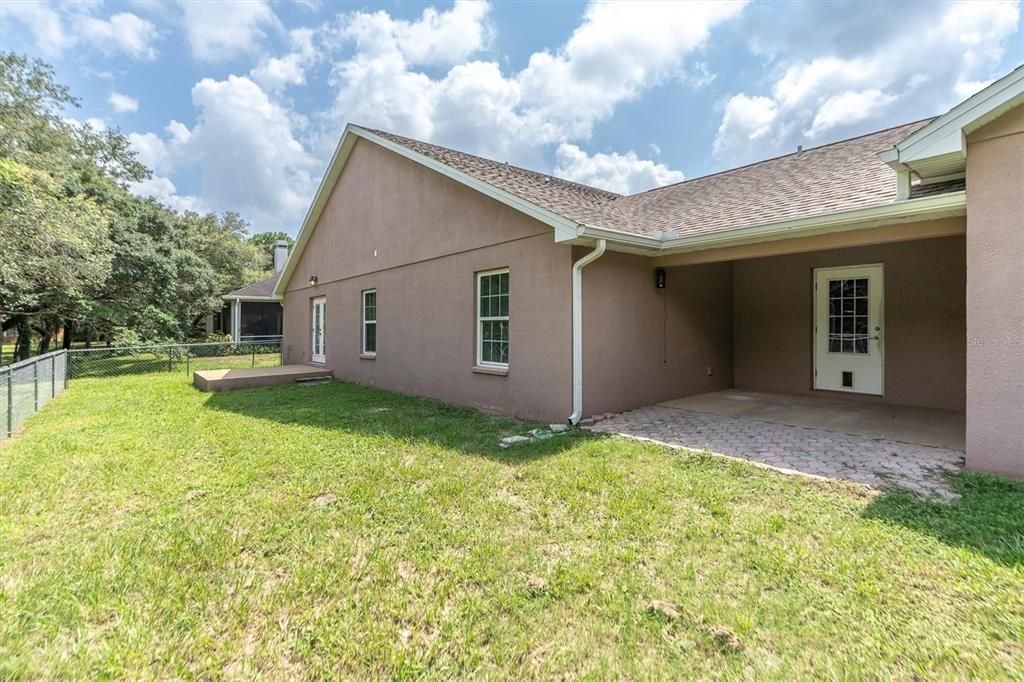 For Sale: $430,000 (3 beds, 2 baths, 1975 Square Feet)