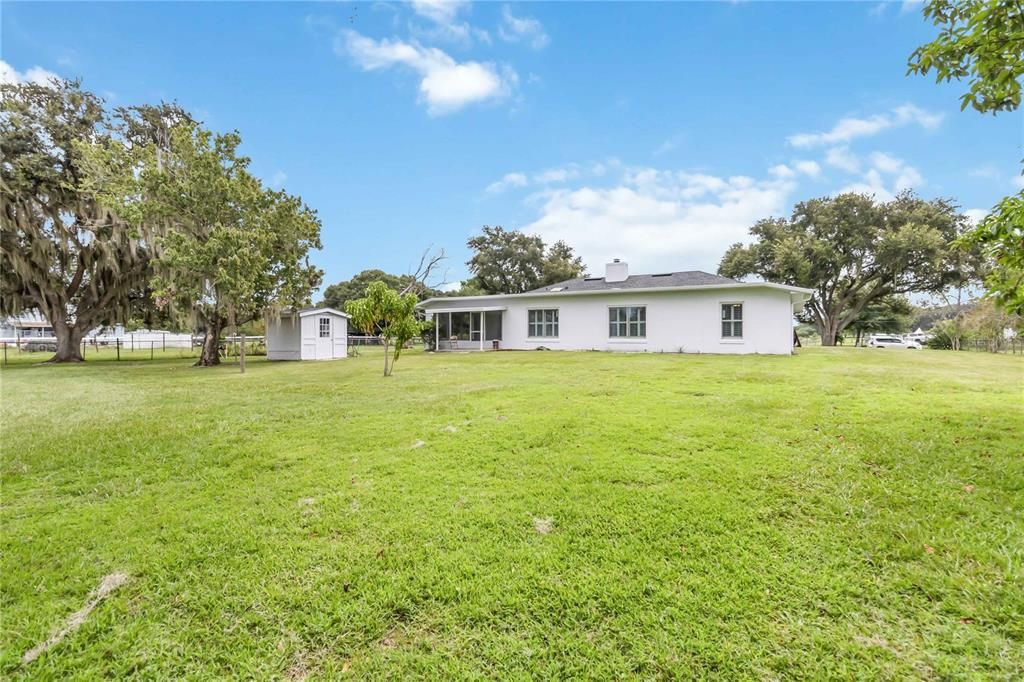 For Sale: $749,000 (3 beds, 2 baths, 2369 Square Feet)