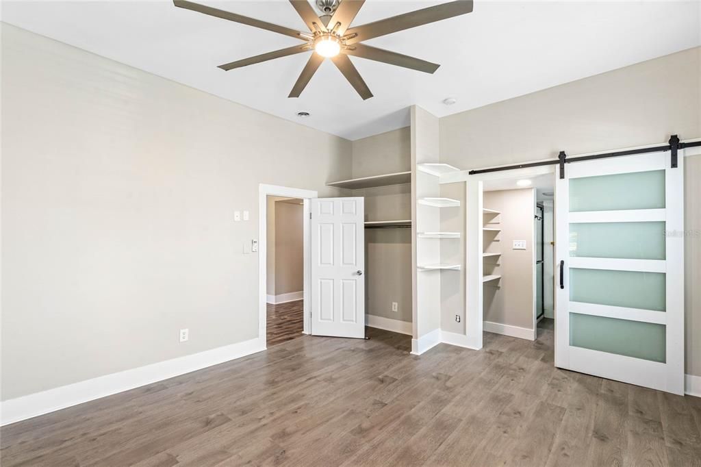 Active With Contract: $2,500 (3 beds, 2 baths, 1342 Square Feet)