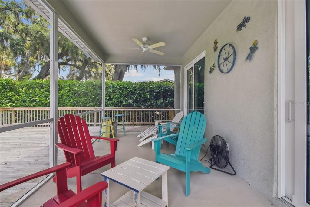 Active With Contract: $379,900 (3 beds, 2 baths, 1430 Square Feet)