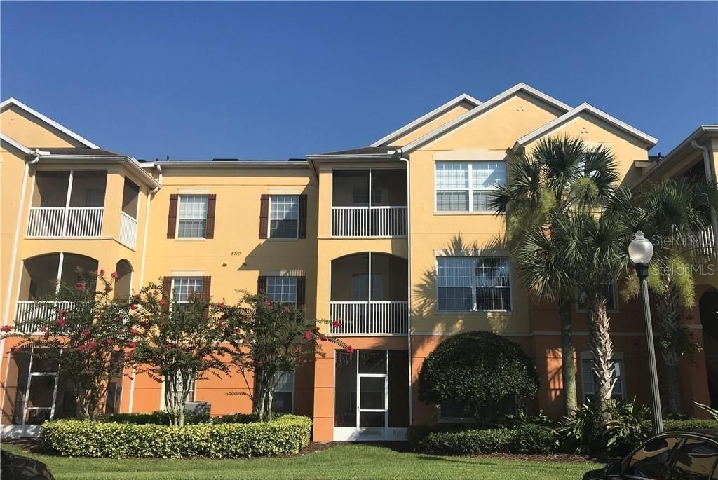 Recently Rented: $1,650 (2 beds, 2 baths, 1112 Square Feet)