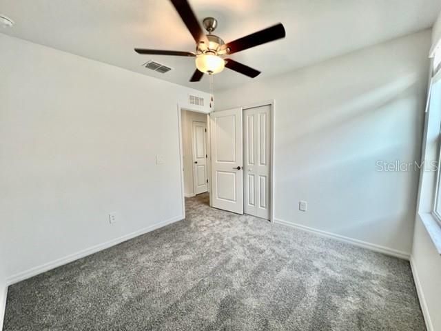 For Rent: $2,700 (5 beds, 2 baths, 2215 Square Feet)