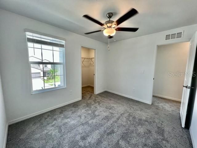 For Rent: $2,700 (5 beds, 2 baths, 2215 Square Feet)