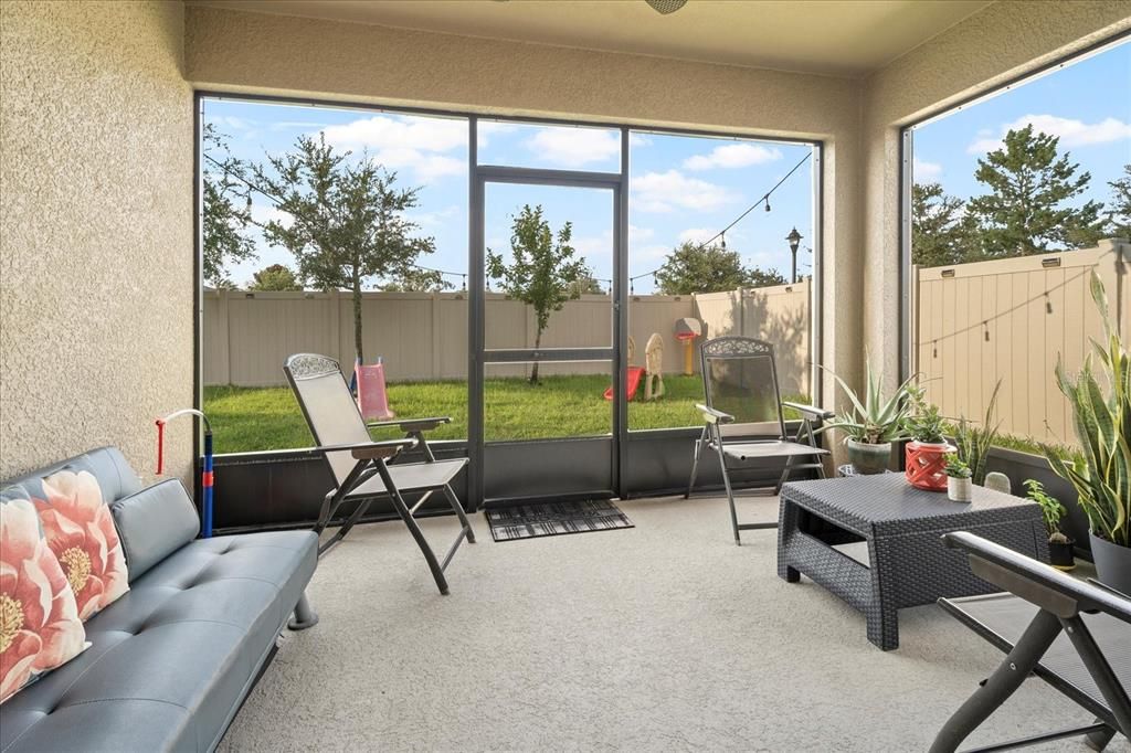 Active With Contract: $345,000 (3 beds, 2 baths, 1622 Square Feet)