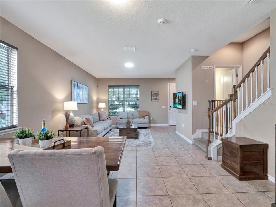 For Sale: $439,900 (3 beds, 2 baths, 1912 Square Feet)