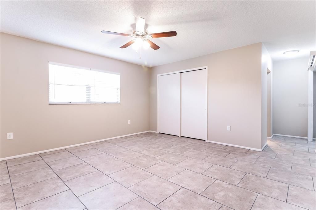 For Rent: $2,365 (3 beds, 2 baths, 1412 Square Feet)