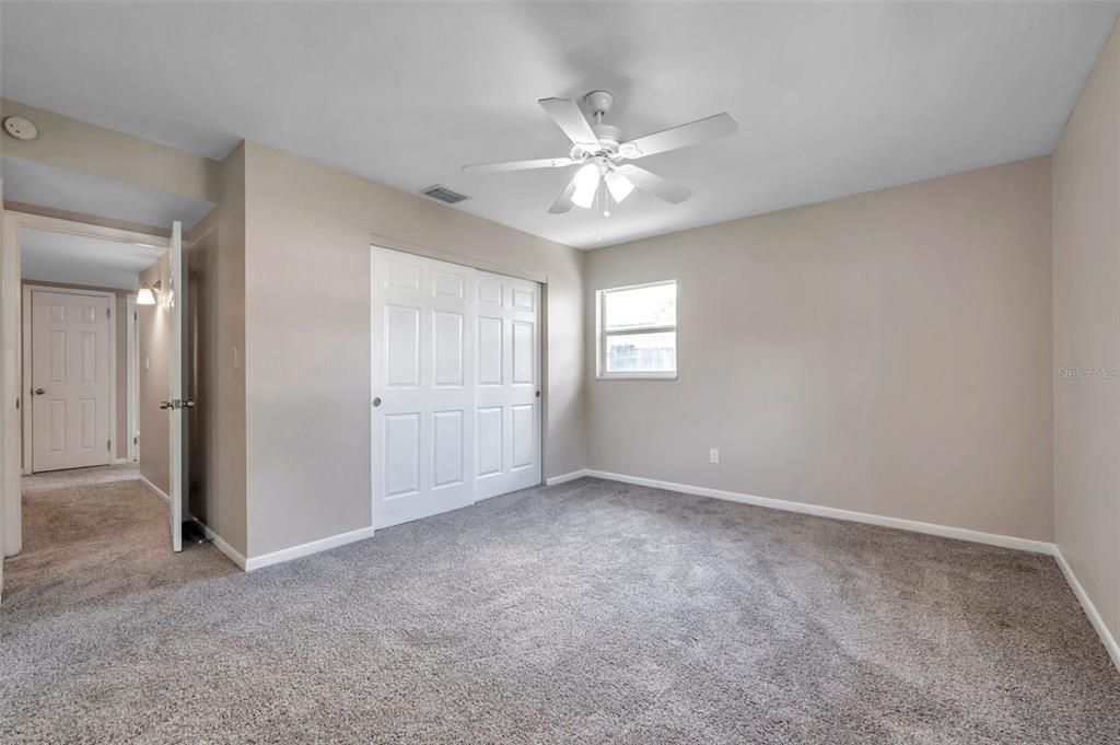 Active With Contract: $359,900 (4 beds, 2 baths, 1606 Square Feet)