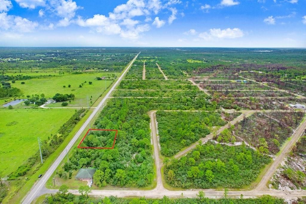 На продажу: $26,900 (0.48 acres)