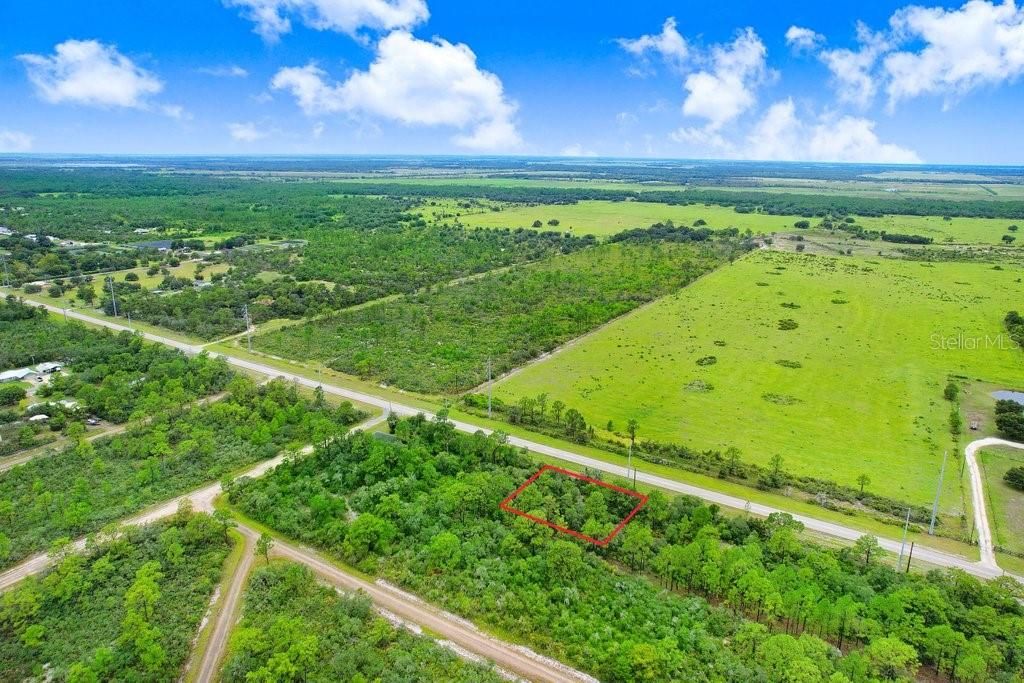 En Venta: $26,900 (0.48 acres)