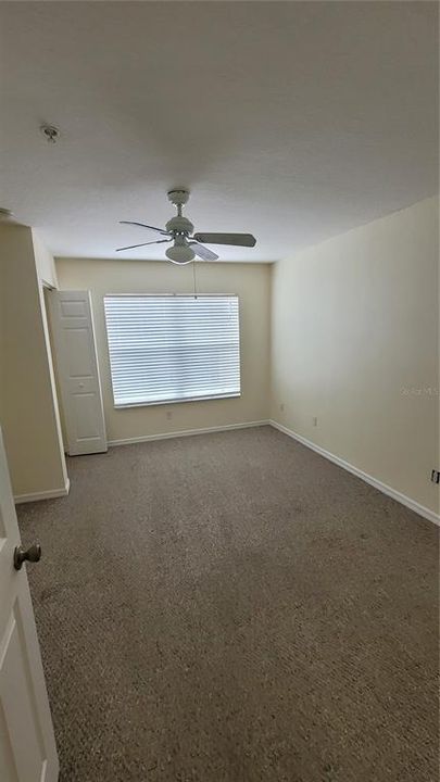 Active With Contract: $1,800 (3 beds, 2 baths, 1296 Square Feet)