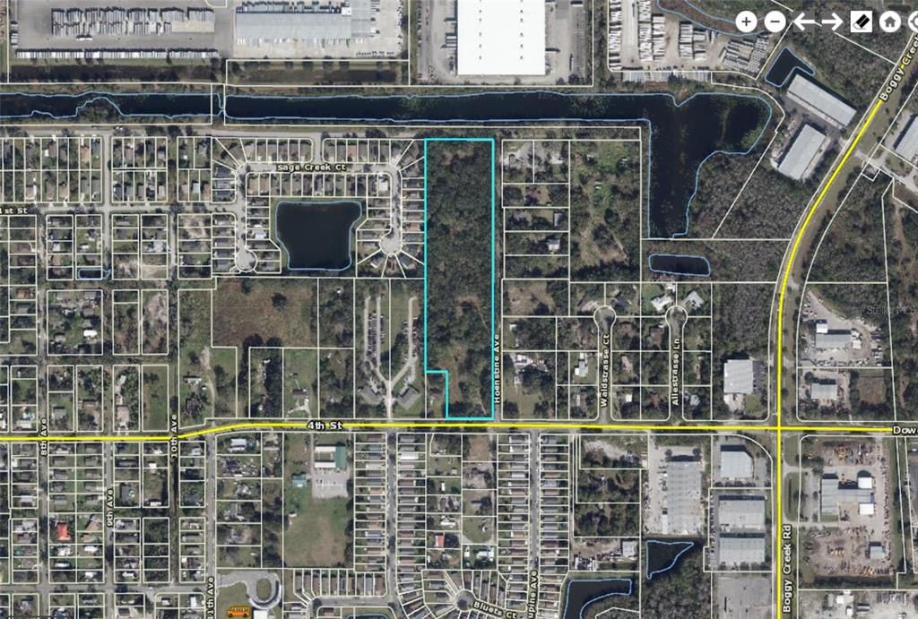 En Venta: $2,000,000 (8.88 acres)