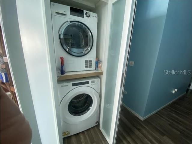 Под контрактом: $350,000 (2 спален, 2 ванн, 1086 Квадратных фут)