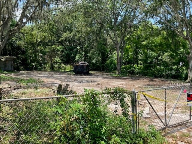 En Venta: $75,000 (0.43 acres)