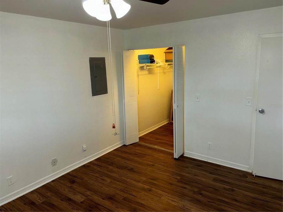 For Sale: $139,000 (2 beds, 2 baths, 960 Square Feet)