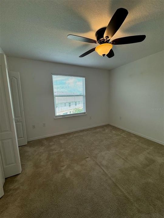 For Rent: $1,900 (3 beds, 2 baths, 1676 Square Feet)