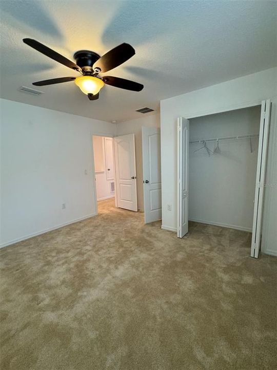 For Rent: $1,900 (3 beds, 2 baths, 1676 Square Feet)