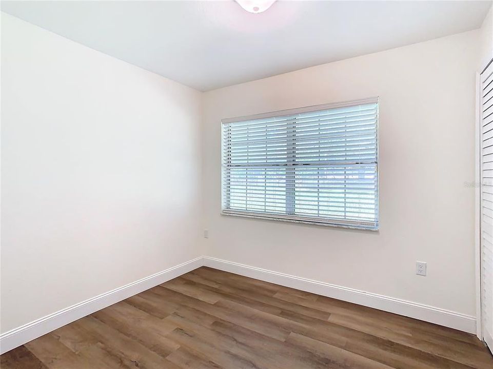 For Sale: $529,900 (3 beds, 2 baths, 1408 Square Feet)