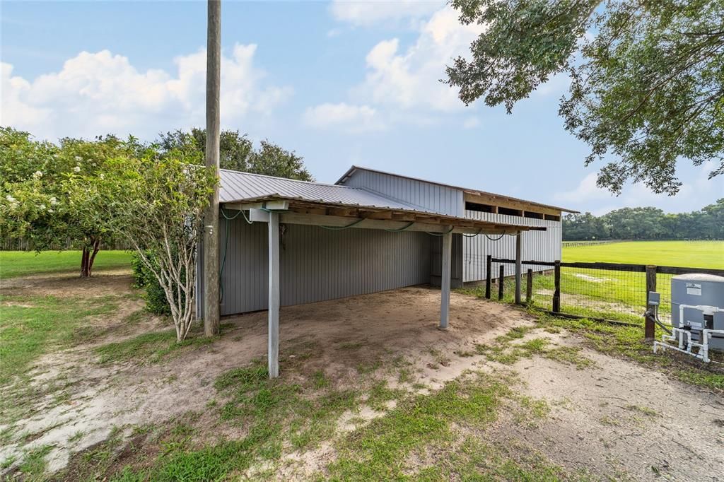 For Sale: $499,900 (3 beds, 2 baths, 1404 Square Feet)