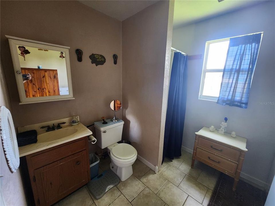 For Sale: $158,500 (2 beds, 2 baths, 791 Square Feet)