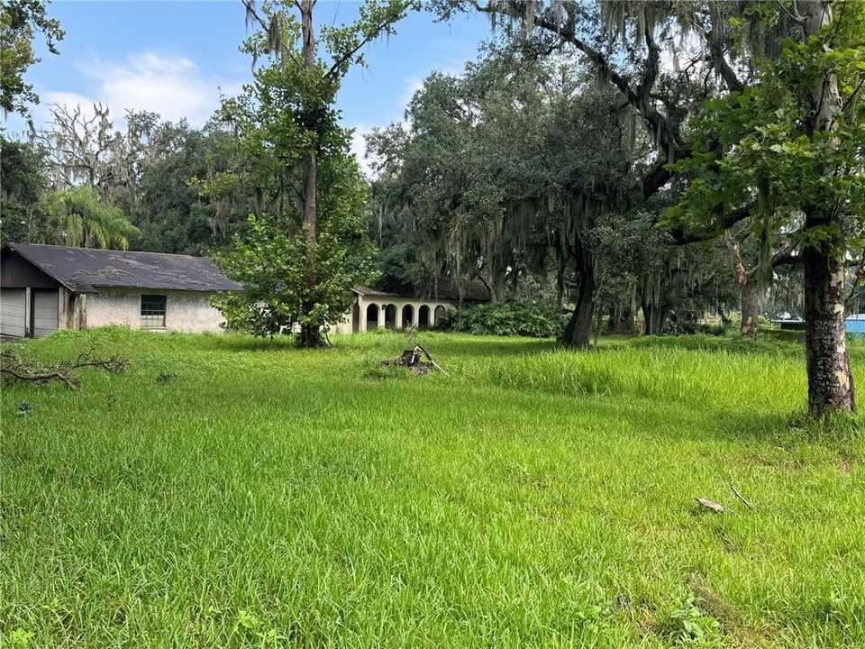 Active With Contract: $480,000 (5 beds, 2 baths, 3685 Square Feet)