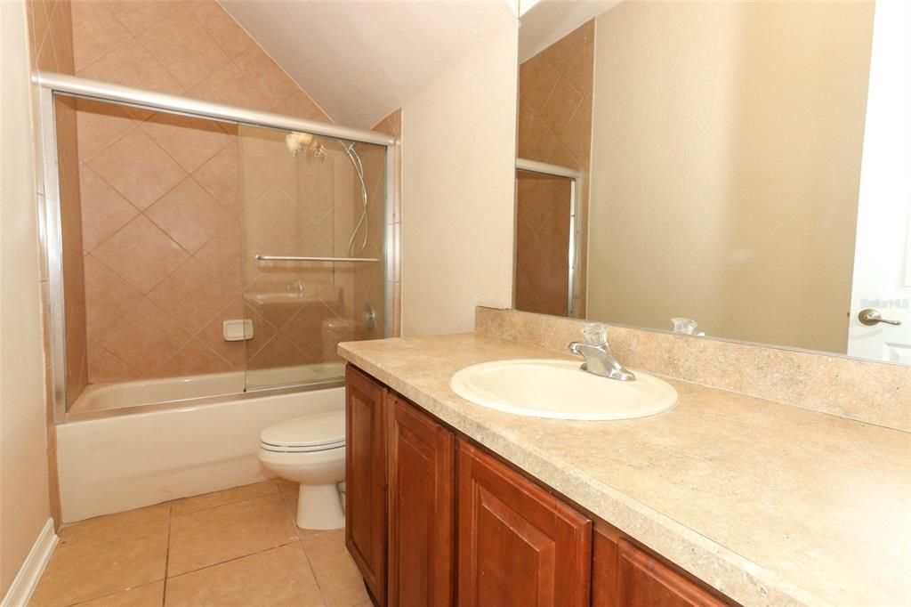 3RD GUEST BATHROOM