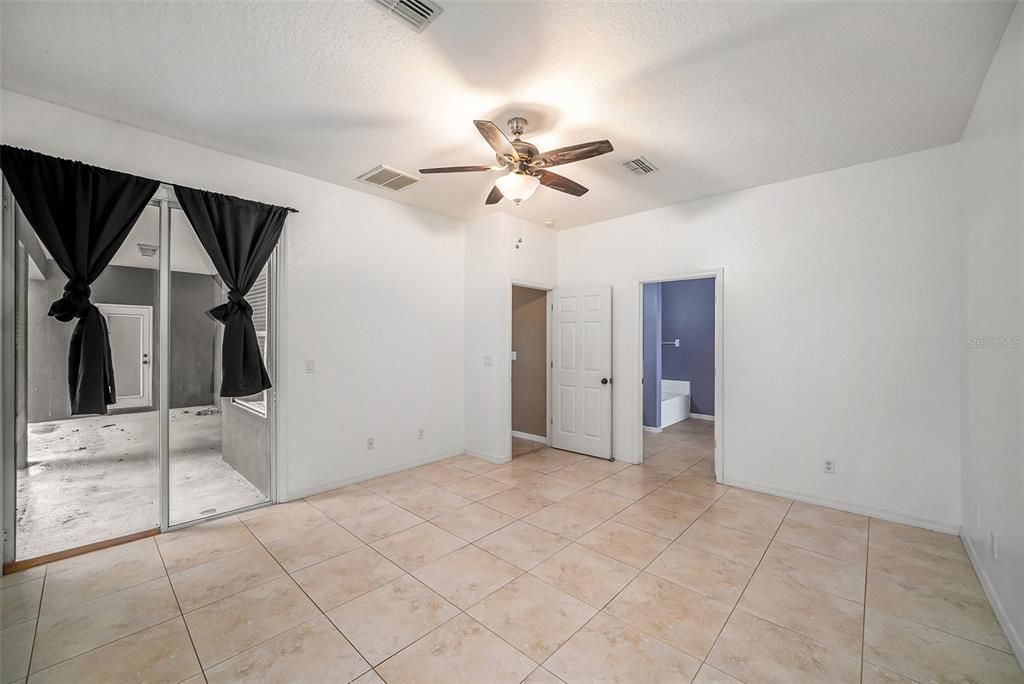 Active With Contract: $329,900 (4 beds, 2 baths, 2250 Square Feet)