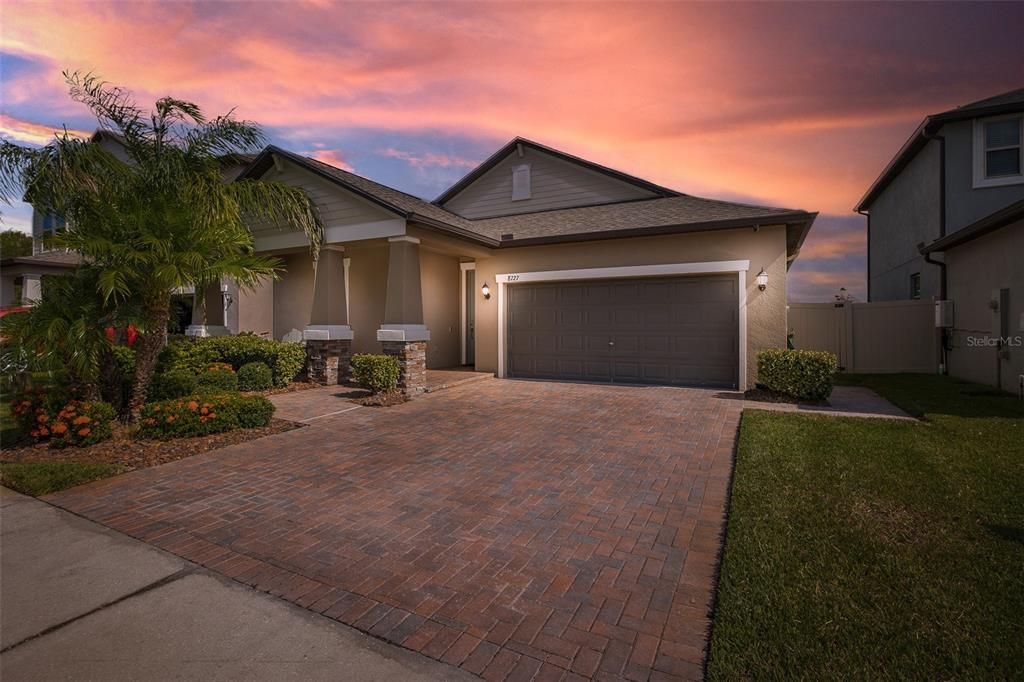 Recently Sold: $525,000 (4 beds, 3 baths, 2061 Square Feet)