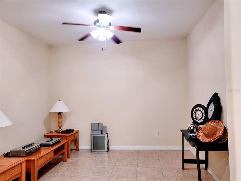 For Rent: $1,698 (2 beds, 2 baths, 1418 Square Feet)