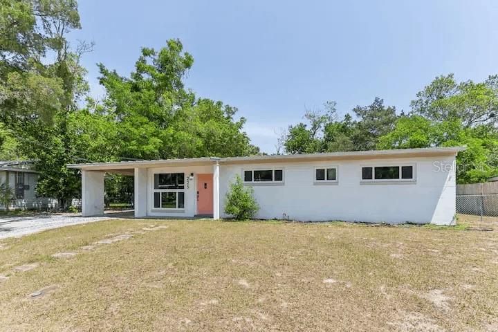 For Sale: $389,900 (3 beds, 2 baths, 1312 Square Feet)