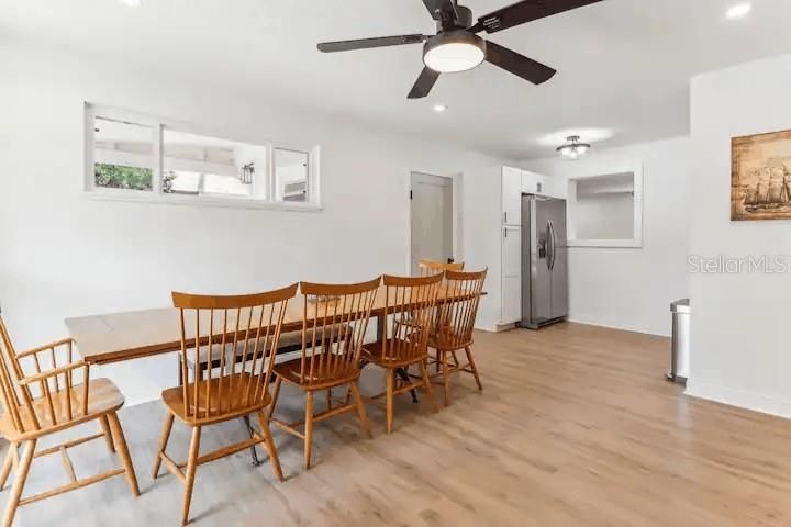 For Sale: $389,900 (3 beds, 2 baths, 1312 Square Feet)