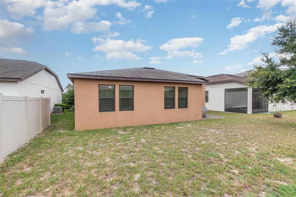 Active With Contract: $325,000 (4 beds, 2 baths, 1873 Square Feet)