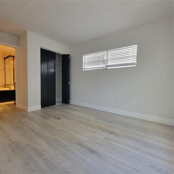 For Rent: $2,400 (3 beds, 2 baths, 1279 Square Feet)