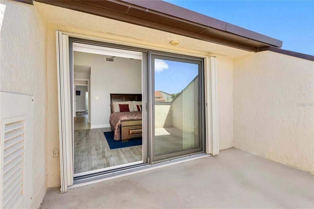 2nd bedroom with balcony