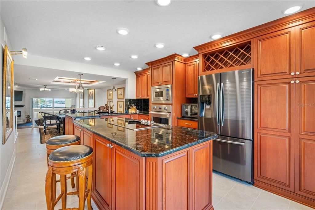 Large island with granite countertops