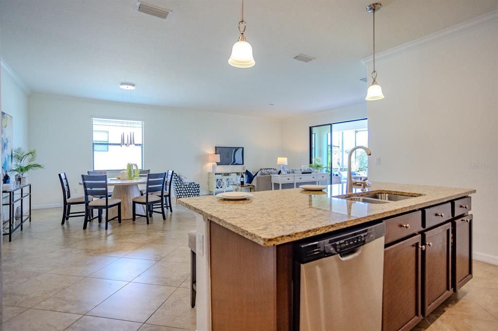 Active With Contract: $559,000 (4 beds, 3 baths, 2016 Square Feet)