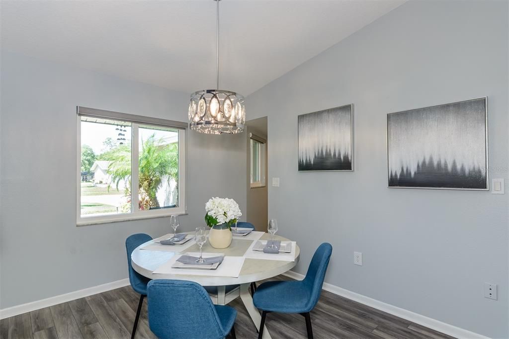 Active With Contract: $489,000 (3 beds, 2 baths, 1370 Square Feet)