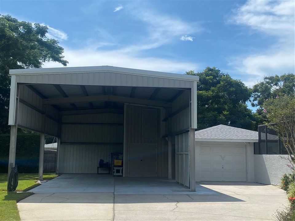 RV CARPORT & GARAGE